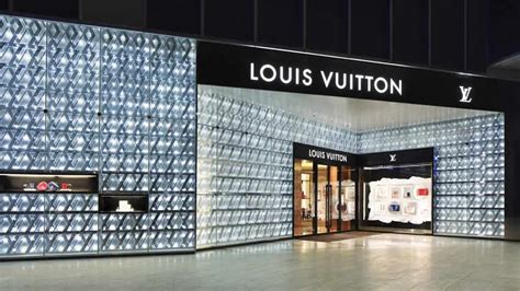 louis vuitton chiffre d'affaire 2021|Louis Vuitton dépasse les 20 milliards de chiffre d’affaires et .